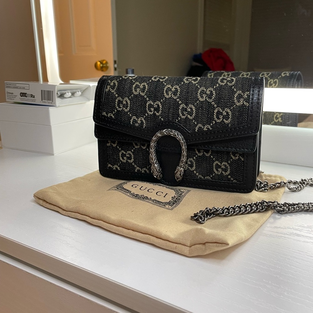 GUCCI Women's Dionysus GG Super Mini Shoulder Bag Black